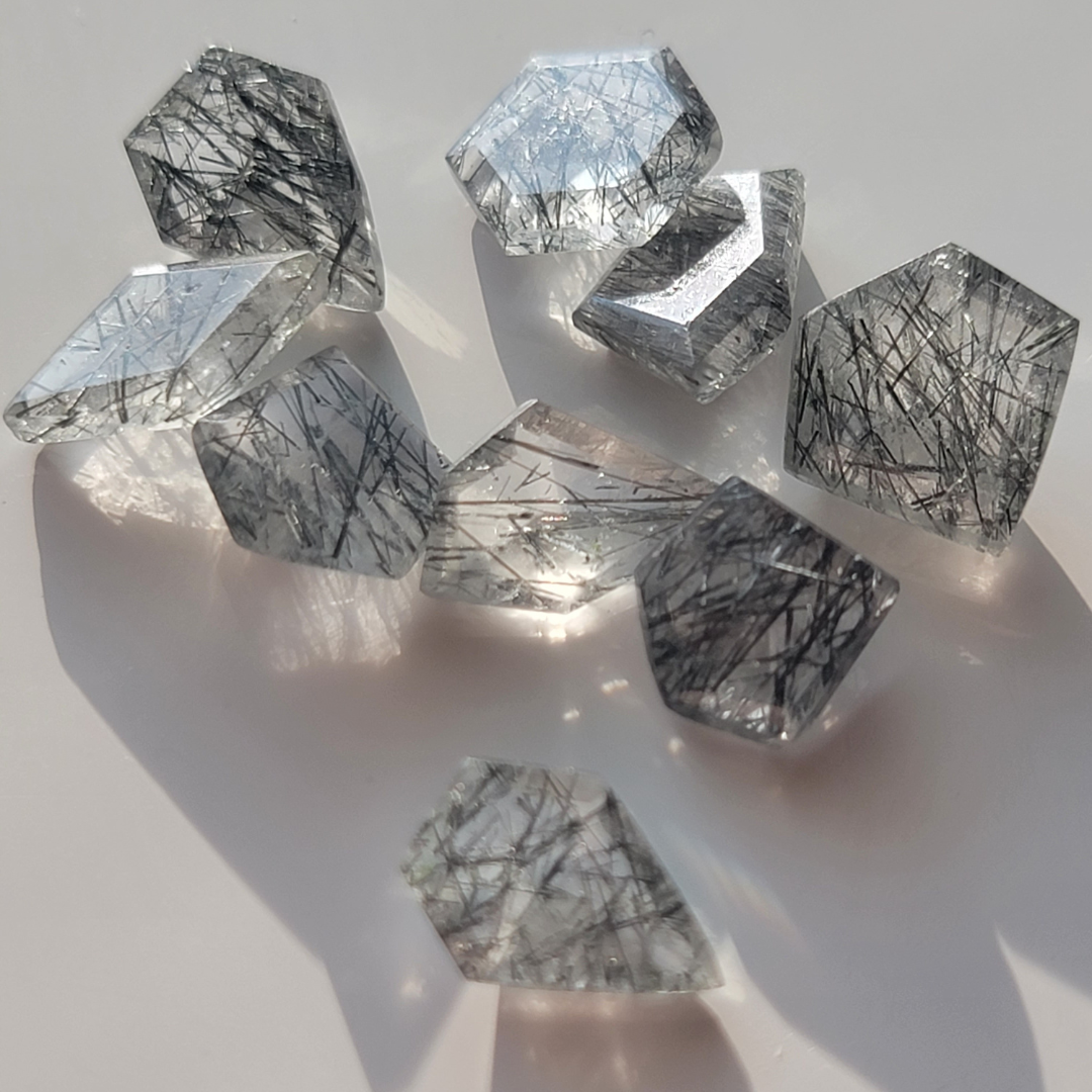 small tourmalinated quartz